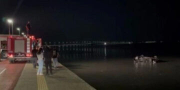 Τουρλίδα: Αυτοκίνητο έπεσε στη θάλασσα - Νεκρός ο 24χρονος οδηγός