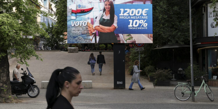 Στις κάλπες σήμερα οι Αλβανοί - Αναμέτρηση Ράμα – Μπερίσα