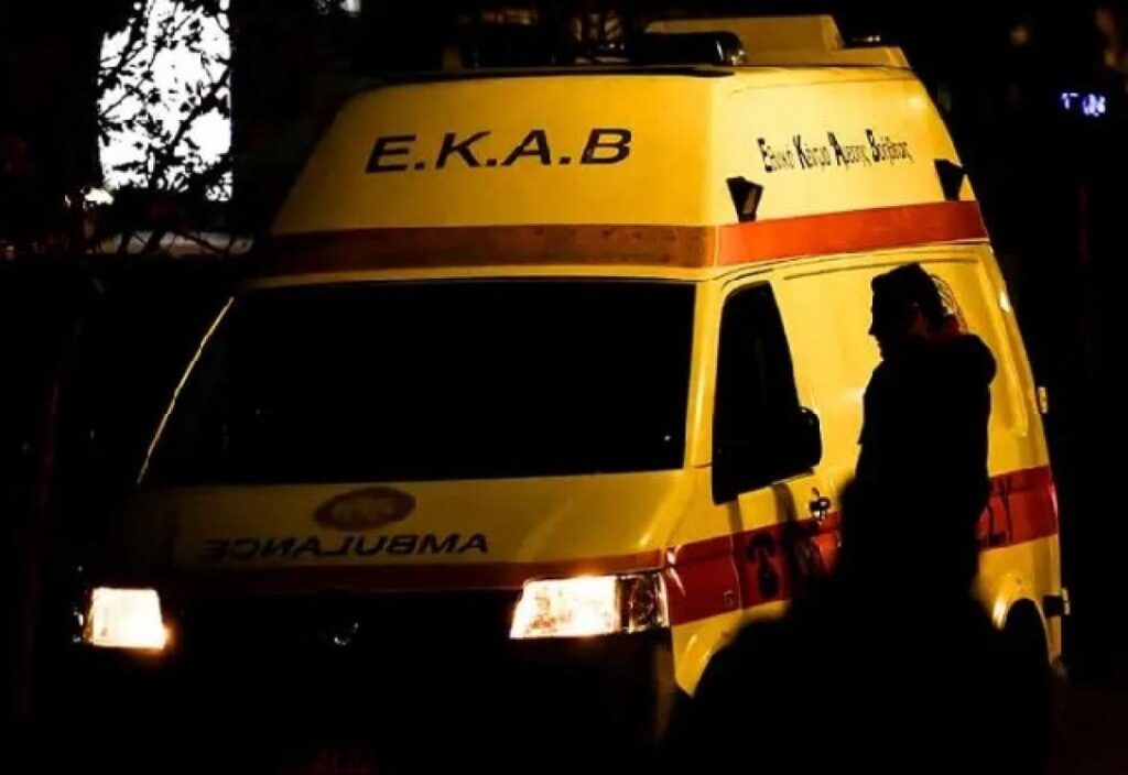 Σοβαρό τροχαίο στην εθνική οδό Θεσσαλονίκης - Σερρών - Στο νοσοκομείο 19χρονος