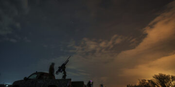 Νέα ρωσική αεροπορική επίθεση στο Κίεβο καταγγέλλει ο δήμαρχος Βιτάλι Κλίτσκο