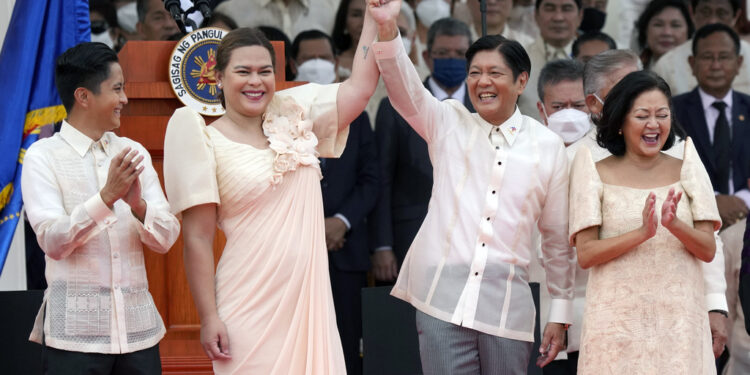 Ενδιάμεσες εκλογές στις Φιλιππίνες – Εκλογική αναμέτρηση δύο δυναστειών