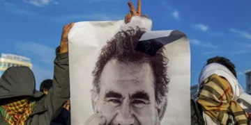 Δημοσίευμα Firat: Το PKK διαλύεται μετά από σχεδόν 40 χρόνια