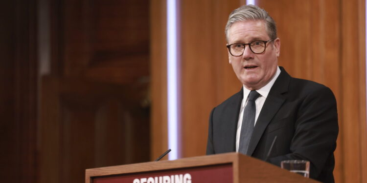 Φωτιά στο σπίτι του Κιρ Στάρμερ στο Λονδίνο