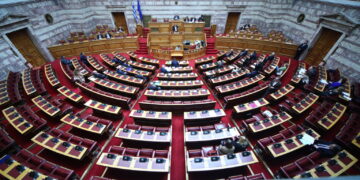 Συνάντηση Μητσοτάκη – Μελόνι: Οι αντιδράσεις των κομμάτων