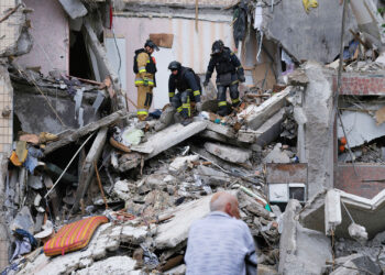 Ουκρανικό: Πυρετώδες παρασκήνιο και τακτικισμοί για κατάπαυση του πυρός