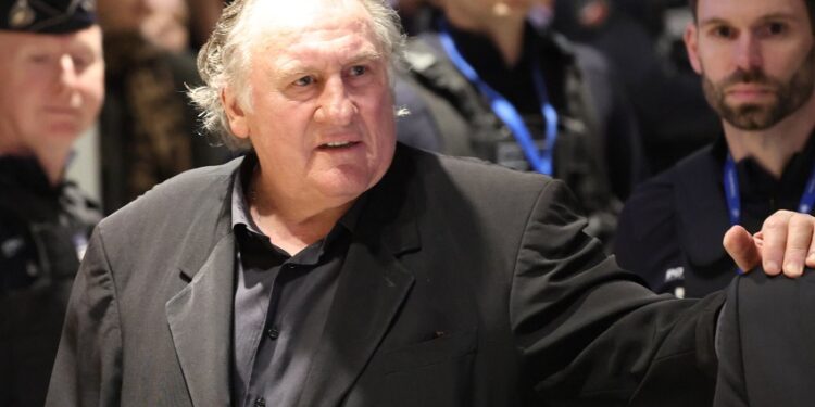 Γαλλία: Ποινή φυλάκισης 18 μηνών με αναστολή στον Ζεράρ Ντεπαρντιέ για σεξουαλική επίθεση