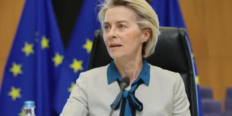 Ευρωπαϊκό Δικαστήριο: Η φον ντερ Λάιεν κρίθηκε ένοχη για τα sms με τον διευθύνοντα σύμβουλο της Pfizer για τα εμβόλια της covid