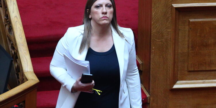 Ζωή Κωνσταντοπούλου για το πόρισμα Καρώνη για Τέμπη: «Να δώσει εξηγήσεις - Σε ευθεία αντίθεση με τα πειράματα που ο ίδιος έχει διεξαγάγει»