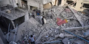 Νέοι ισραηλινοί βομβαρδισμοί σε νοσοκομείο στη Γάζα - Τουλάχιστον 80 νεκροί