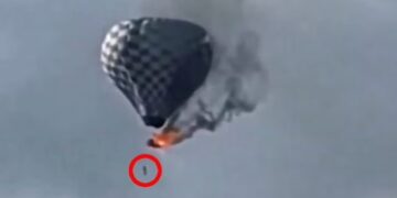 Μεξικό: 40χρονος σκοτώθηκε όταν έπεσε από φλεγόμενο αερόστατο