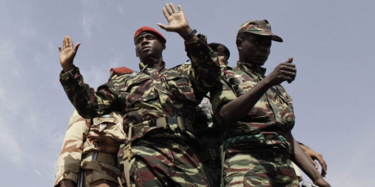 Νιγηρία: Συνεχίζονται οι επιθέσεις τζιχαντιστών - Νεκροί 17 άμαχοι και 5 στρατιώτες