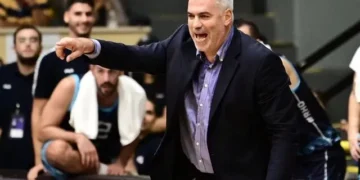 Ηρακλής: Ανακοινώθηκε η ανανέωση της συνεργασίας με τον Σιγάλα και για τη σεζόν 2025/26