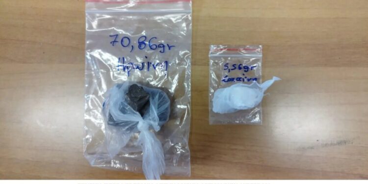 Δύο άτομα συνελήφθησαν στην Άρτα για διακίνηση ναρκωτικών – Κατασχέθηκε ποσότητα ηρωίνης και κοκαΐνης