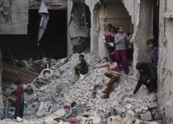 Γάζα: Τουλάχιστον 24 νεκροί, ανάμεσα τους γυναίκες και παιδιά, μετά από νέο βομβαρδισμό του Ισραήλ