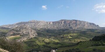 Κρήτη: Νεκρός άνδρας εντοπίστηκε σε μονοπάτι στον Γιούχτα Ηρακλείου