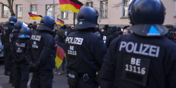 Συλλήψεις πέντε νεαρών - μελών ακροδεξιάς οργάνωσης στη Γερμανία