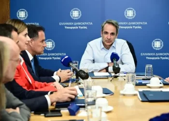 Μητσοτάκης στο Υπουργείο Υγείας: "Σε εφαρμογή ο τηλεφωνικός αριθμός 1566 έως 15 Ιουλίου – Τι θα αφορά"