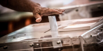 Εμφύλιος στη ΝΔ:«Γαλάζιοι» βουλευτές κατά της ΟΝΝΕΔ με βαριές κατηγορίες