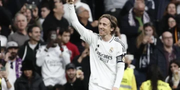 Ο Λούκα Μόντριτς ανακοίνωσε ότι αποχωρεί μετά από 13 χρόνια από τη Ρεάλ Μαδρίτης