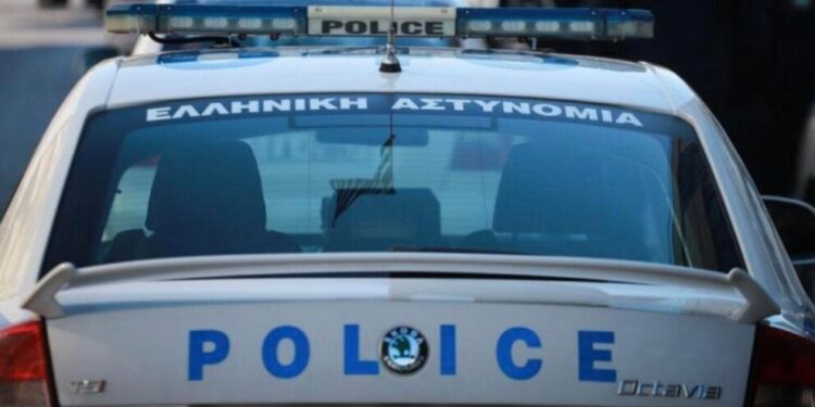 Θεσσαλονίκη: Συνελήφθη 50χρονος που λήστεψε 36χρονη στη Χαλκηδόνα - Της άρπαξε χρήματα, τραπεζικές κάρτες και το δαχτυλίδι της