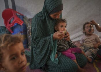 Νέο δράμα στη Γάζα: Το Ισραήλ χτύπησε το σπίτι μιας γιατρού και σκότωσε εννέα από τα δέκα παιδιά της