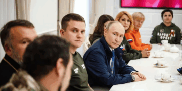 Ουκρανική επίθεση με drones στο ελικόπτερο του Πούτιν στο Κουρσκ