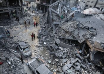 Γάζα: Νέοι ισραηλινοί βομβαρδισμοί - Τουλάχιστον 52 νεκροί, εκ των οποίων 33 σε σχολείο που φιλοξενούσε εκτοπισμένους