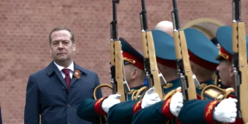 Απάντηση Μεντβέντεφ στην δήλωση Τραμπ για το «παίζει με τη φωτιά ο Πούτιν»: "Ξέρω μόνο ένα πραγματικά κακό, τον Γ’ Παγκόσμιο"