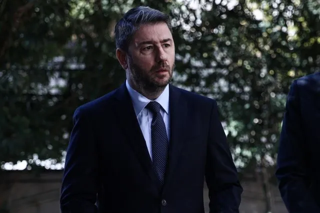 Ν. Ανδρουλάκης από την Εύβοια: “Η κυβέρνηση βλέπει το κράτος ως λάφυρο – Απόδειξη το σκάνδαλο στον ΟΠΕΚΕΠΕ”