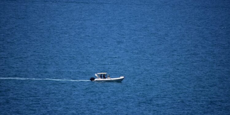 Λειψοί: Εντοπίστηκε τραυματισμένος κοντά στη νησίδα «Φράγκος» ο 68χρονος ψαράς που είχε χαθεί