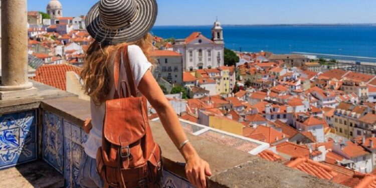 ΔΥΠΑ: Αναρτήθηκαν οι οριστικοί πίνακες των δικαιούχων κοινωνικού τουρισμού