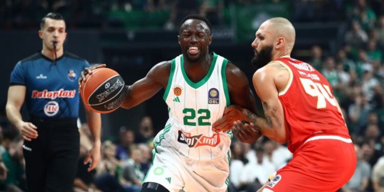 Τελικοί Greek Basketball League: Ο Παναθηναϊκός έκανε το 1-0, νίκησε 80-68 τον Ολυμπιακό