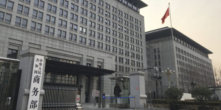 Απάντηση της Κίνας στις δηλώσεις του Αμερικανού υπουργού Άμυνας Πιτ Χέγκσεθ: «Οι ΗΠΑ να μην παίζουν με τη φωτιά όσον αφορά την Ταϊβάν»