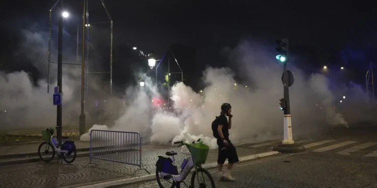 Γαλλία: Νεκρός από μαχαίρωμα 17χρονος οπαδός της Παρί που πανηγύριζε στην πόλη Νταξ για το Champions League