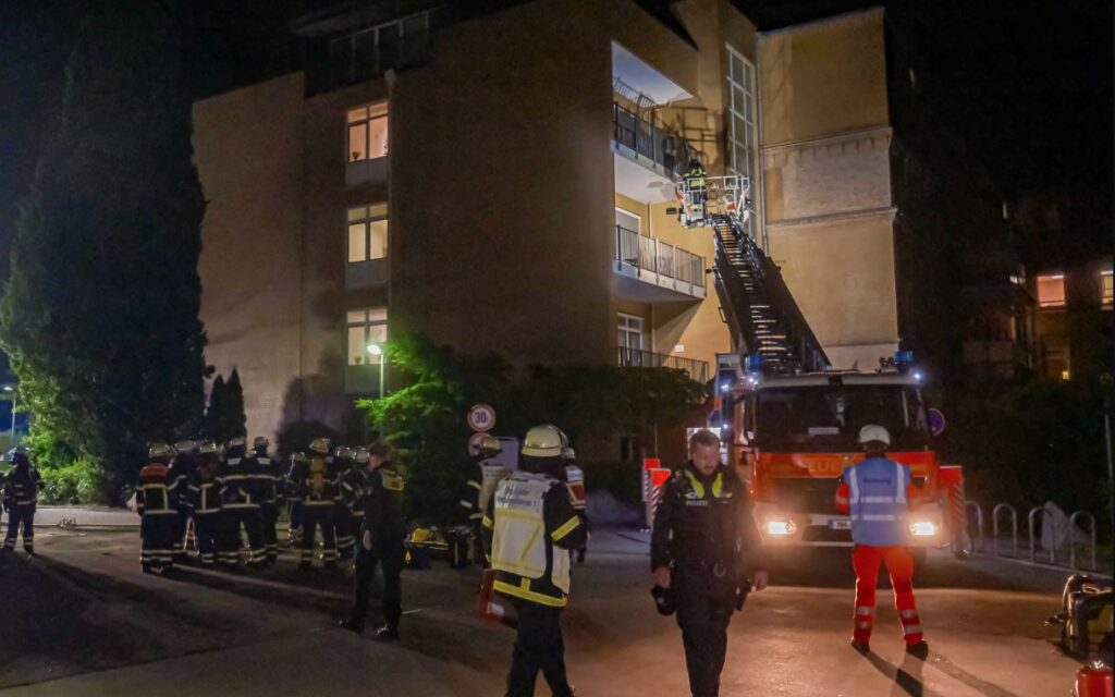 Γερμανία: Πυρκαγιά σε νοσοκομείο στο Αμβούργο - Τρεις ηλικιωμένοι νεκροί και δεκάδες τραυματίες