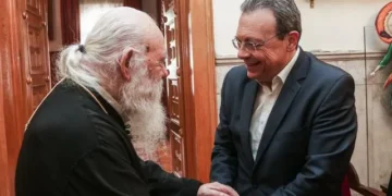 Τηλεφωνική επικοινωνία Φάμελλου με Ιερώνυμο για τη Μονή Σινά