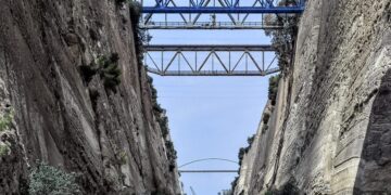 Νεκρός εντοπίστηκε ένας Γάλλος μέσα σε ιστιοπλοϊκό στη Διώρυγα της Κορίνθου