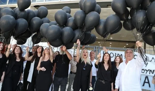 Δίκη για τη φωτιά στο Μάτι: Αθωώθηκαν Δούρου, Ψινάκης, Μπουρνούς και άλλοι 8 - Δέκα ένοχοι