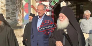 Επίσκεψη Αντώνη Σαμαρά στο Άγιο Όρος -Τον υποδέχθηκε στη Μονή Βατοπαιδίου ο Εφραίμ