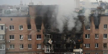 Συνεχίζεται το ρωσικό σφυροκόπημα στην Ουκρανία - Πάνω από 40 εκρήξεις στο Χάρκοβο και στη Χερσώνα