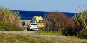 67χρονη τουρίστρια κατέρρευσε και πέθανε στο μονοπάτι από Χανιά στον Μπάλο