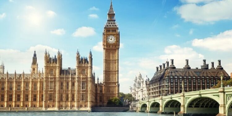 Αντιπρόεδρος της Κίνας Χε Λιφένγκ: "Είμαστε έτοιμοι για «βαθύτερη συνεργασία» με το Ηνωμένο Βασίλειο"