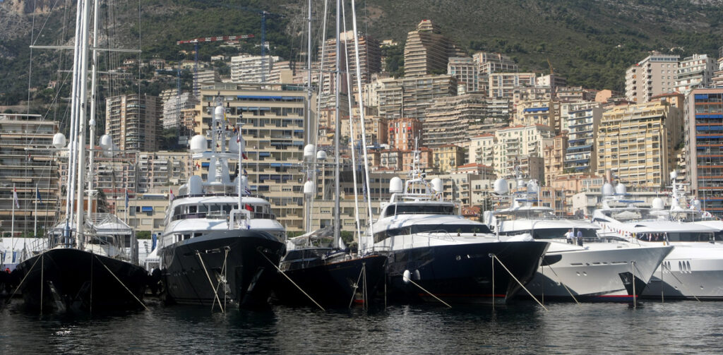 Το Πριγκηπάτο του Μονακό στη λίστα της ΕΕ για τις χώρες που είναι ύποπτες για ξέπλυμα χρήματος