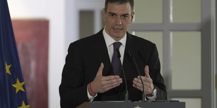 Ισπανία: Ο Σάντσεθ απορρίπτει τις εκκλήσεις για πρόωρες εκλογές