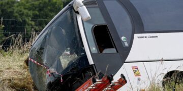 Γαλλία: Πολύνεκρο δυστύχημα με λεωφορείο που μετέφερε Ουκρανούς μαθητές -Τέσσερις νεκροί και εννέα τραυματίες