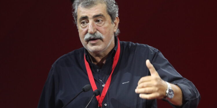 Αιχμές Πολάκη κατά Τσίπρα: "Από τον ΣΥΡΙΖΑ θα ξεπηδήσει το μπλοκ των προοδευτικών δυνάμεων που θα κυβερνήσει την χώρα"