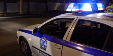 Καταδίωξη με πυροβολισμούς ανάμεσα σε οδηγούς ΙΧ και μηχανής από το Περιστέρι ως το Χαϊδάρι
