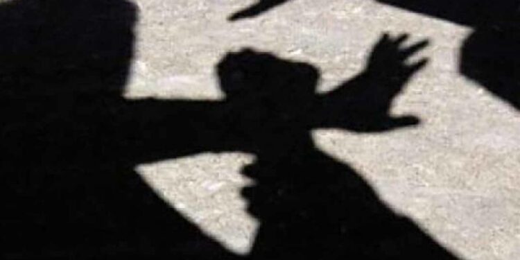 Βόλος: 16χρονος νοσηλεύεται με κάταγμα ρινός μετά από επίθεση ομάδας ανηλίκων – μήνυση των γονέων σε 15χρονο