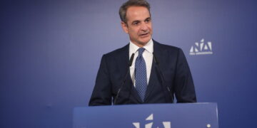 Μητσοτάκης στην Πολιτική Επιτροπή της ΝΔ: «Πάει πολύ να με κατηγορούν για εσχάτη προδοσία»