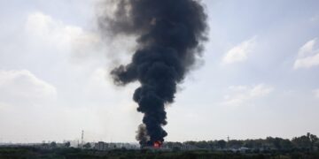 Ισραήλ: Το Ιράν χτύπησε με βαλλιστικούς πυραύλους την έδρα της Μοσάντ